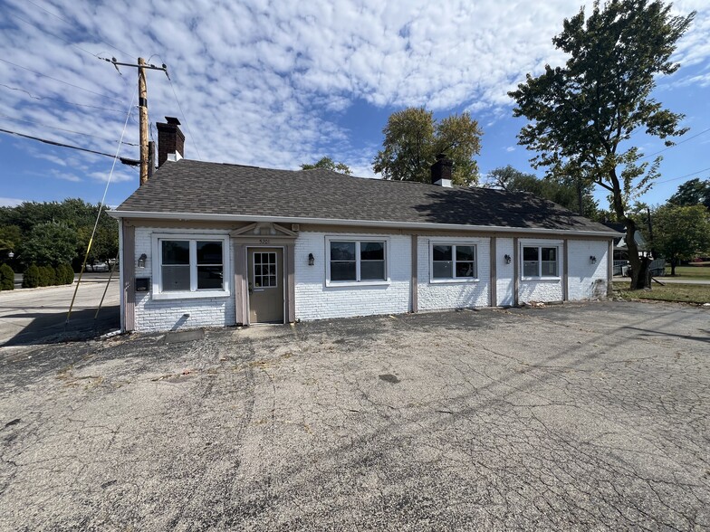 5201 Madison Ave, Indianapolis, IN for sale - Building Photo - Image 1 of 1