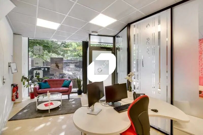 Office in Montreuil for sale - Building Photo - Image 3 of 23