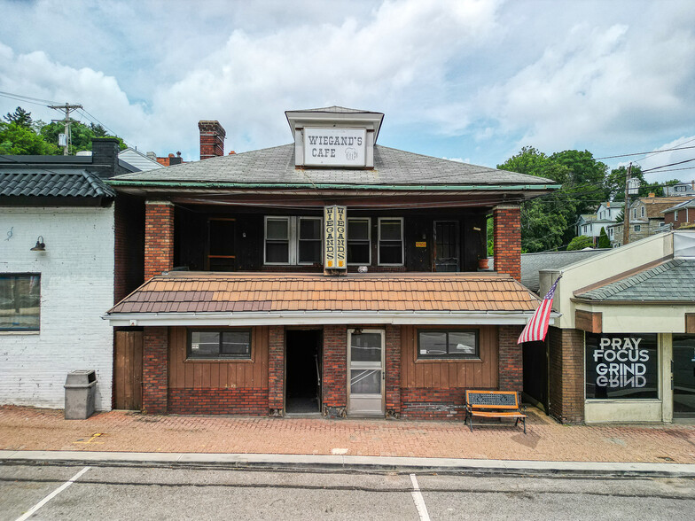 654 Center Ave, Pittsburgh, PA for sale - Building Photo - Image 1 of 28