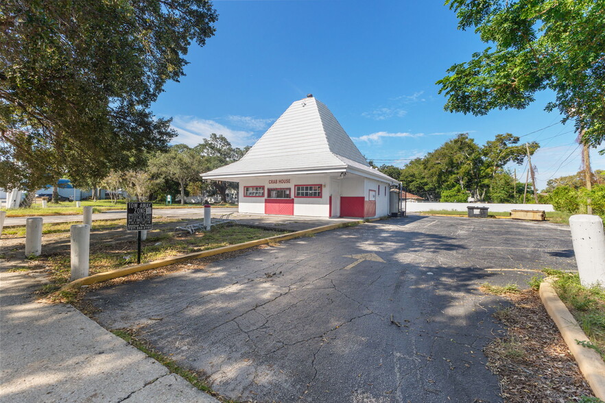 811 Dr. Martin Luther King Jr St S, Saint Petersburg, FL for sale - Building Photo - Image 1 of 13