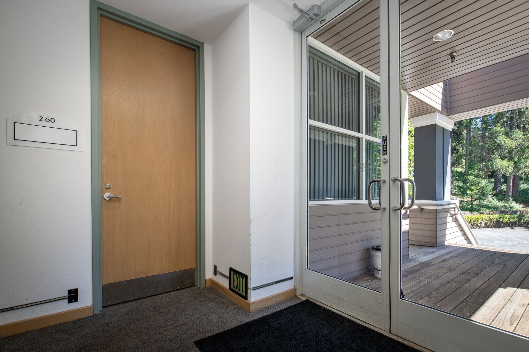 350 Crown Point Cir, Grass Valley, CA for lease Interior Photo- Image 1 of 10