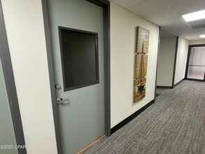 2605-2623 Thomas Dr, Panama City, FL for lease Interior Photo- Image 1 of 5