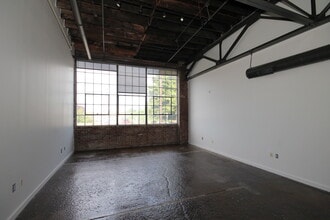 887 W Marietta St NW, Atlanta, GA for lease Interior Photo- Image 2 of 9