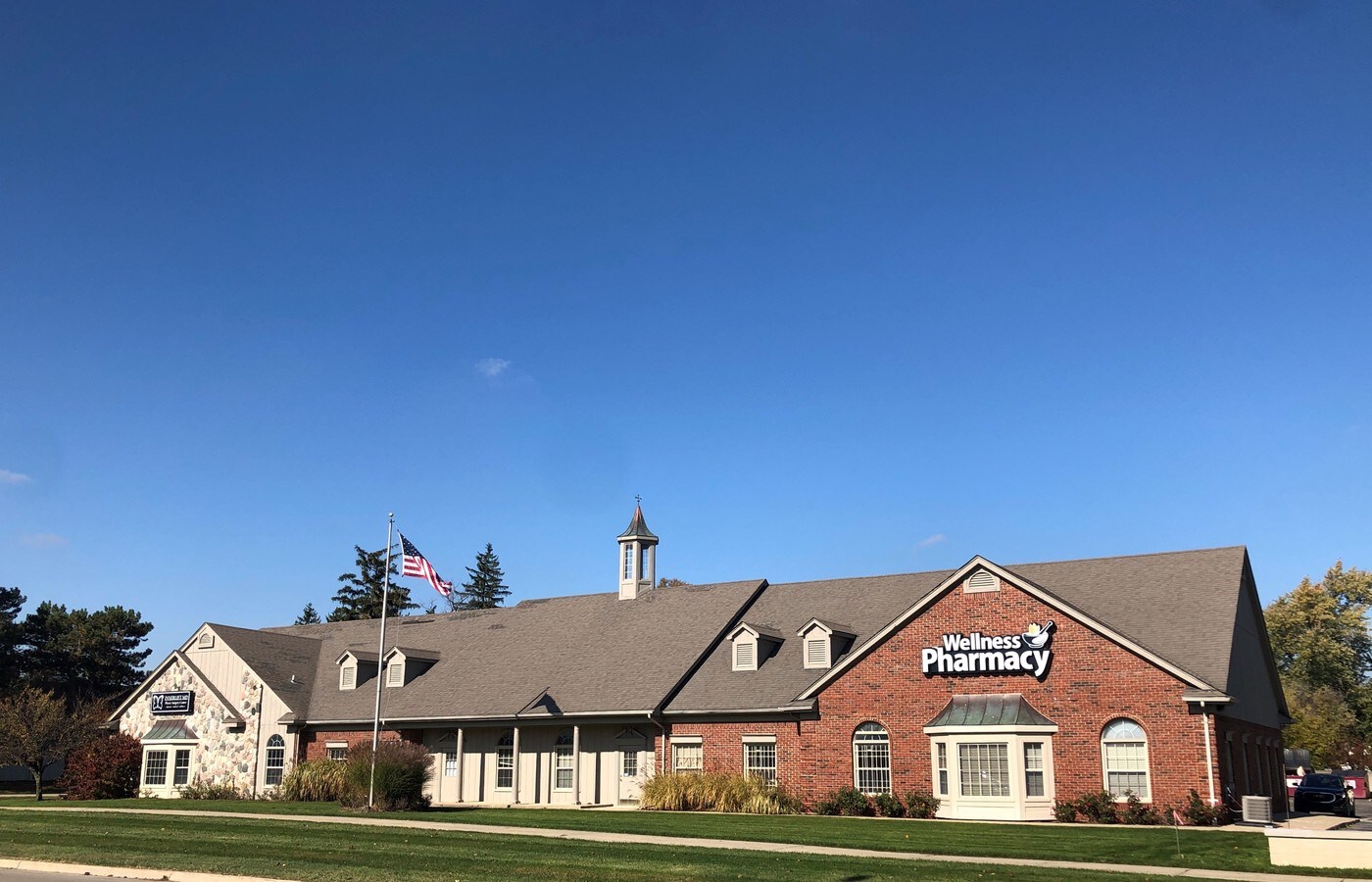 215 E Big Beaver Rd, Troy, MI 48083