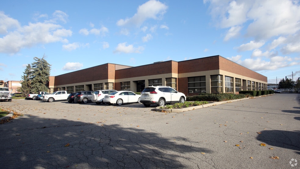 15 Regan Rd, Brampton, ON for sale - Primary Photo - Image 1 of 1