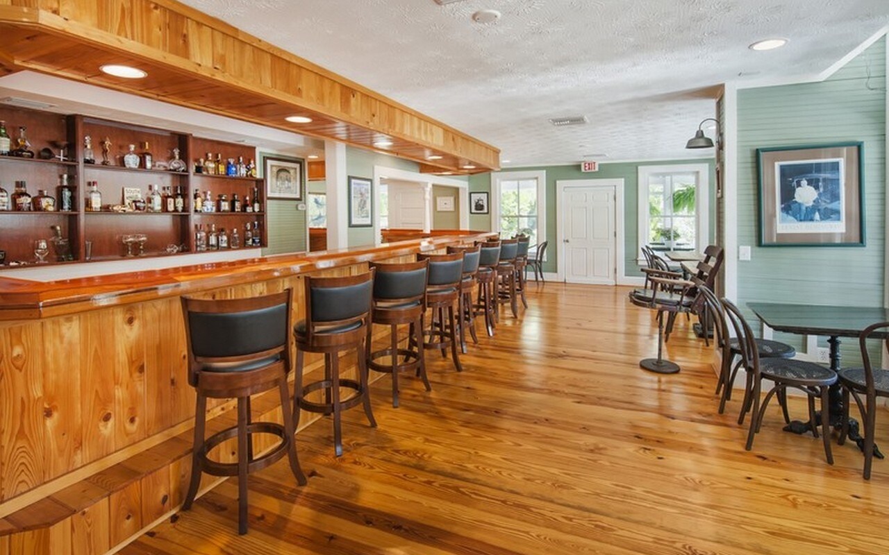 107 N Broadway St, Fellsmere, FL 32948 The Historic Fellsmere Inn