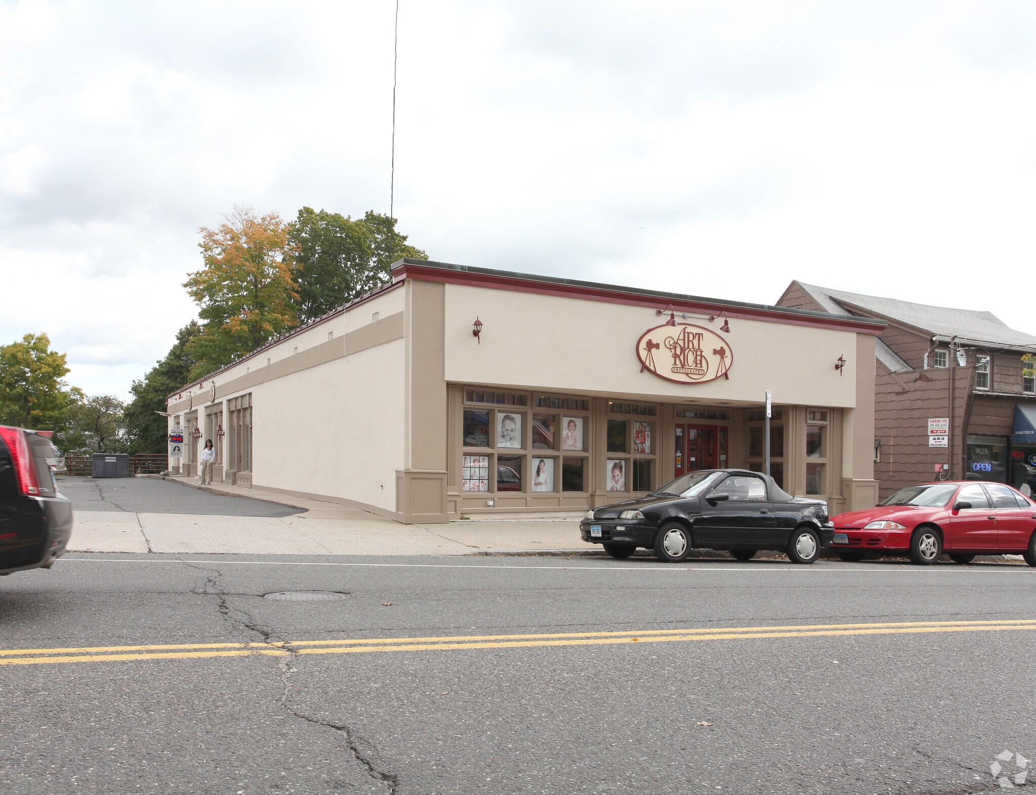 587 Main St, Watertown, CT for sale Primary Photo- Image 1 of 1