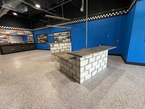 1173 W International Speedway Blvd, Daytona Beach, FL for lease Interior Photo- Image 2 of 9