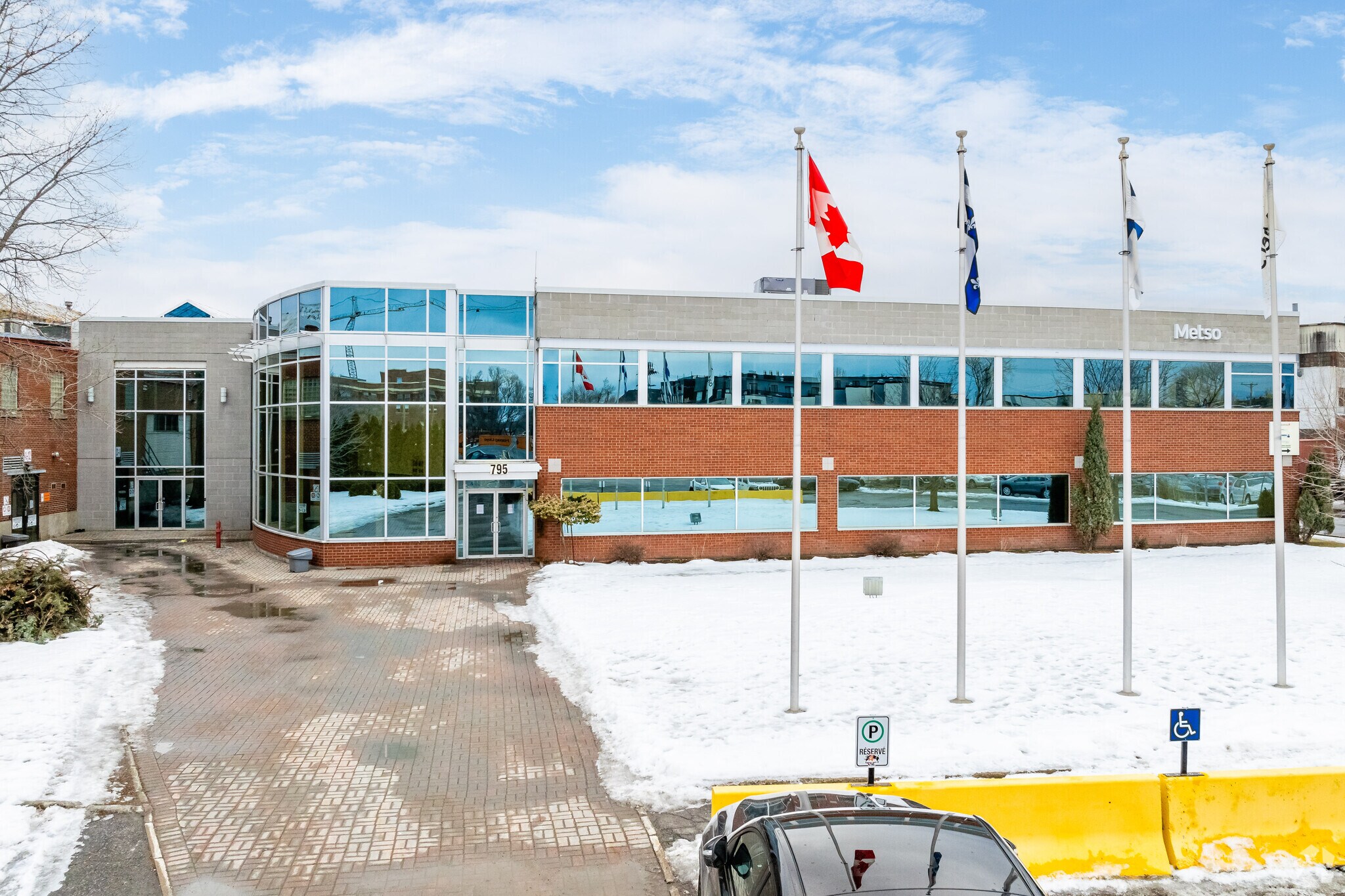 795-895 Av George-V, Lachine, QC for lease Primary Photo- Image 1 of 5