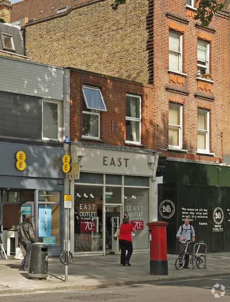 274 Chiswick High Rd, London for lease - Building Photo - Image 3 of 3