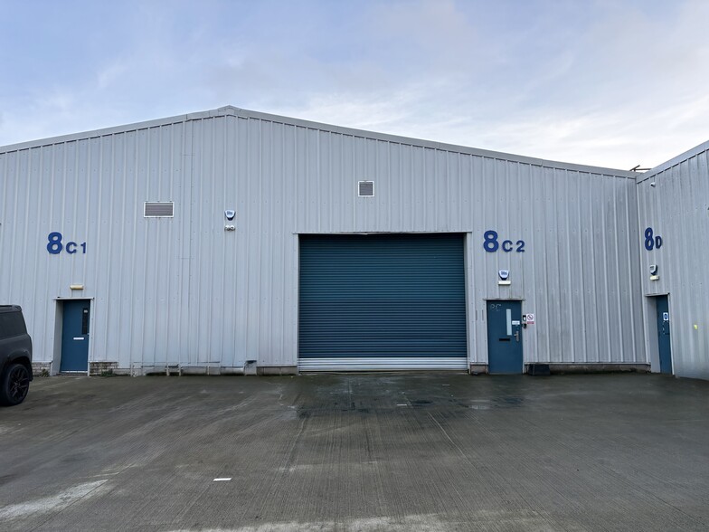 7 Edgefield Rd, Loanhead for lease - Building Photo - Image 1 of 8