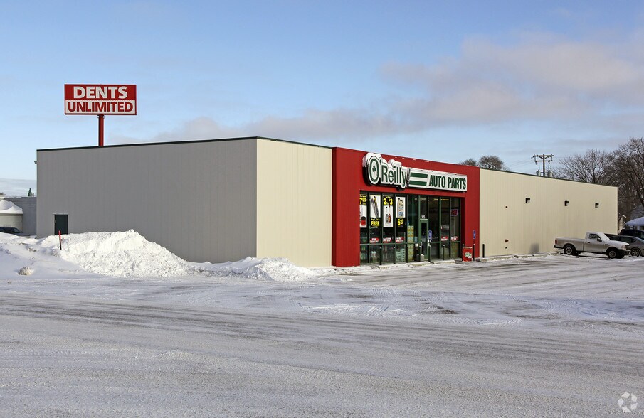 145 25th Ave S, Saint Cloud, MN for sale - Primary Photo - Image 1 of 1