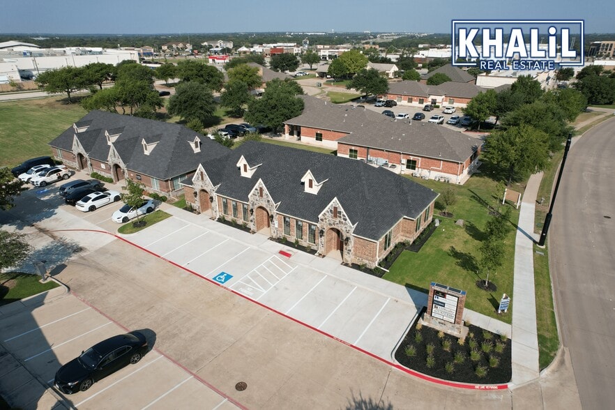 305 Regency Pky, Mansfield, TX for lease - Building Photo - Image 3 of 13