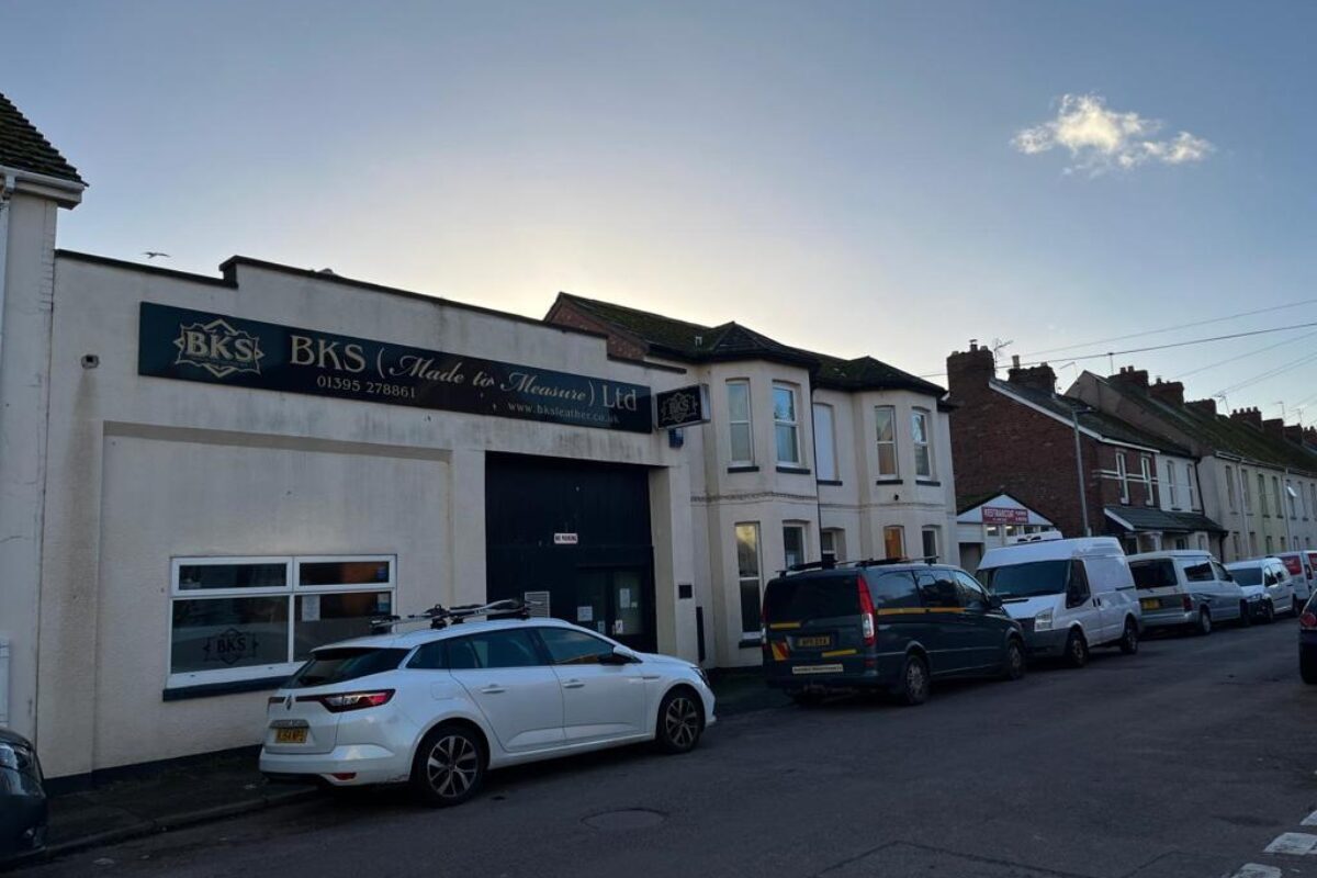 27-29 New North Rd, Exmouth for sale Building Photo- Image 1 of 1