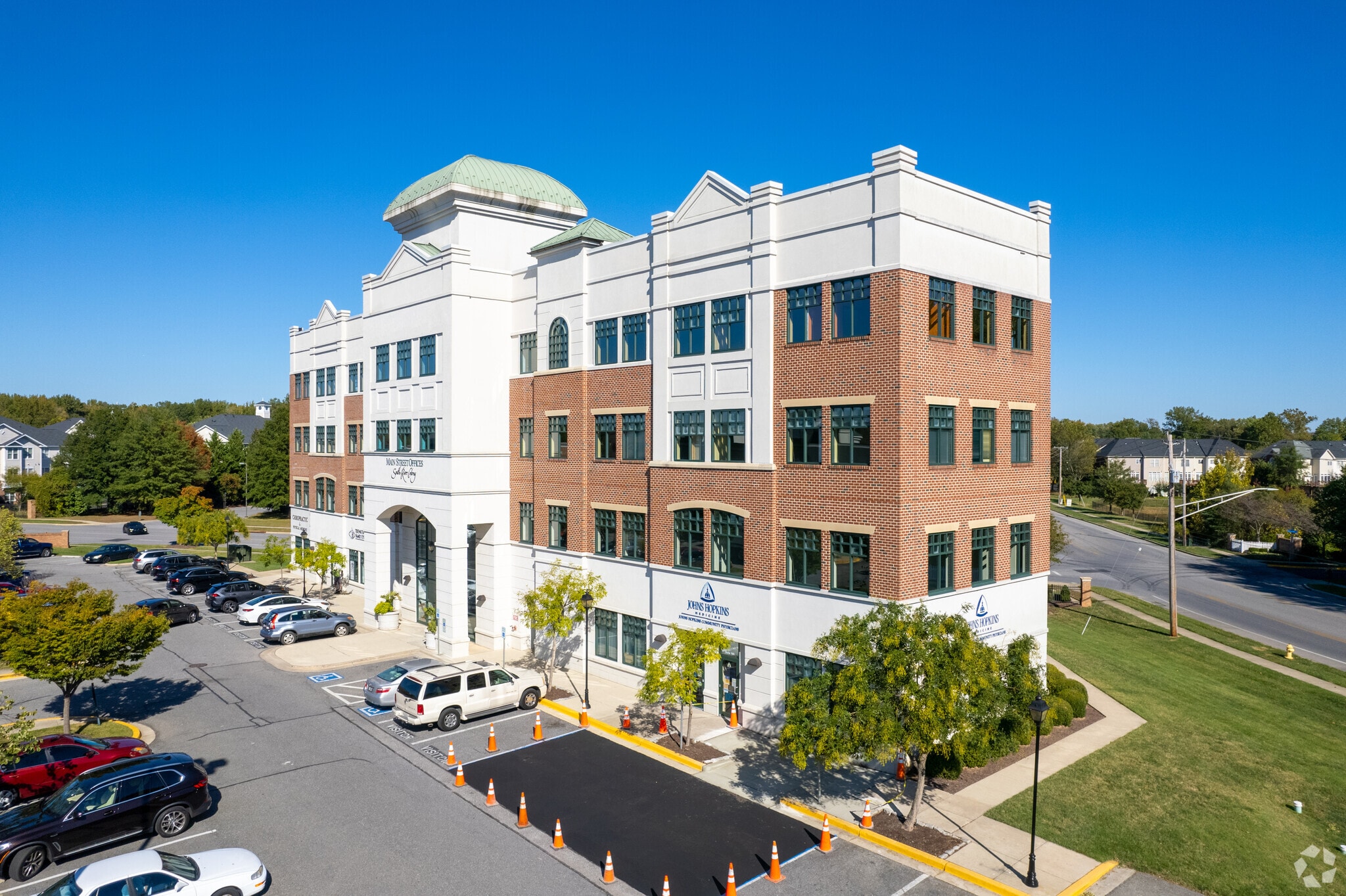 137 Mitchells Chance, Edgewater, MD for sale Primary Photo- Image 1 of 13