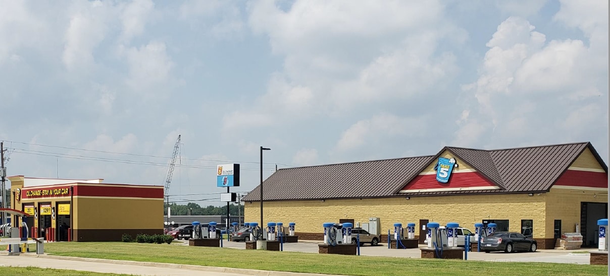 6112 75th St, Kenosha, WI 53142