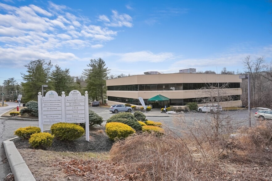 401 Columbus Ave, Valhalla, NY for sale - Building Photo - Image 2 of 9