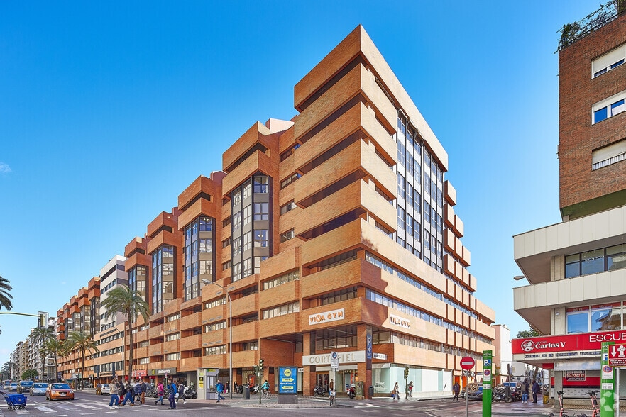 Avenida de la República Argentina, 25, Sevilla, Sevilla for lease - Building Photo - Image 3 of 12