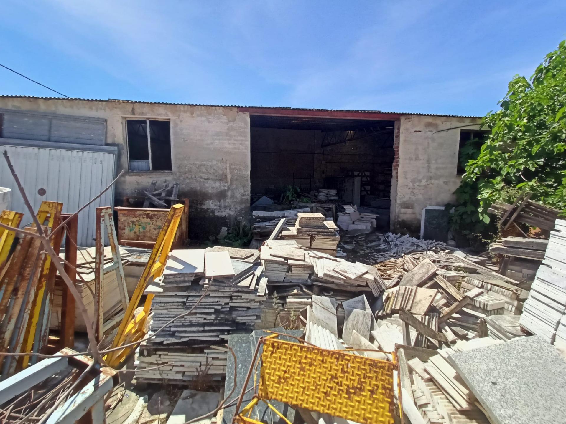 Land in Cáceres for sale Building Photo- Image 1 of 4