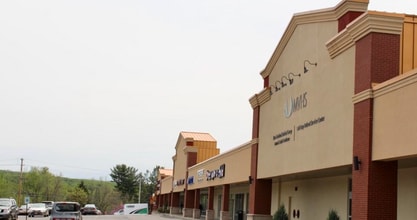 8411-8421 Seneca Tpke, New Hartford, NY for lease Building Photo- Image 1 of 2