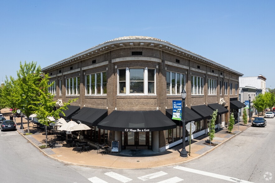101-113 W Lockwood Ave, Webster Groves, MO for lease - Building Photo - Image 1 of 4
