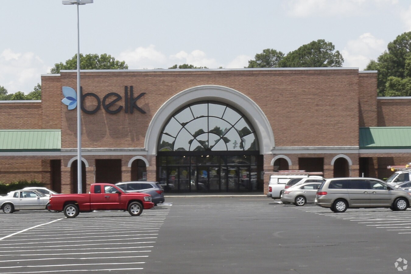 1607 W Floyd Baker Blvd, Gaffney, SC 29341