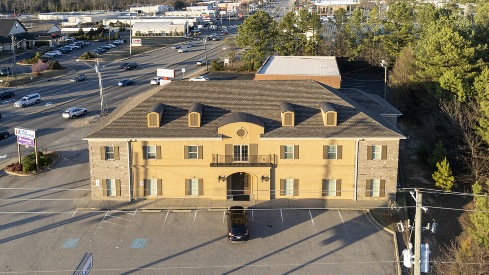 1995 Skibo Rd, Fayetteville, NC for sale - Building Photo - Image 1 of 14