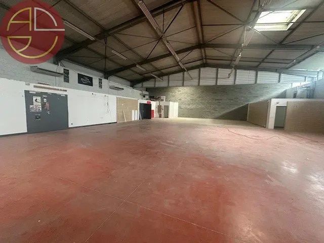 Industrial in Toulouse for lease Interior Photo- Image 1 of 6