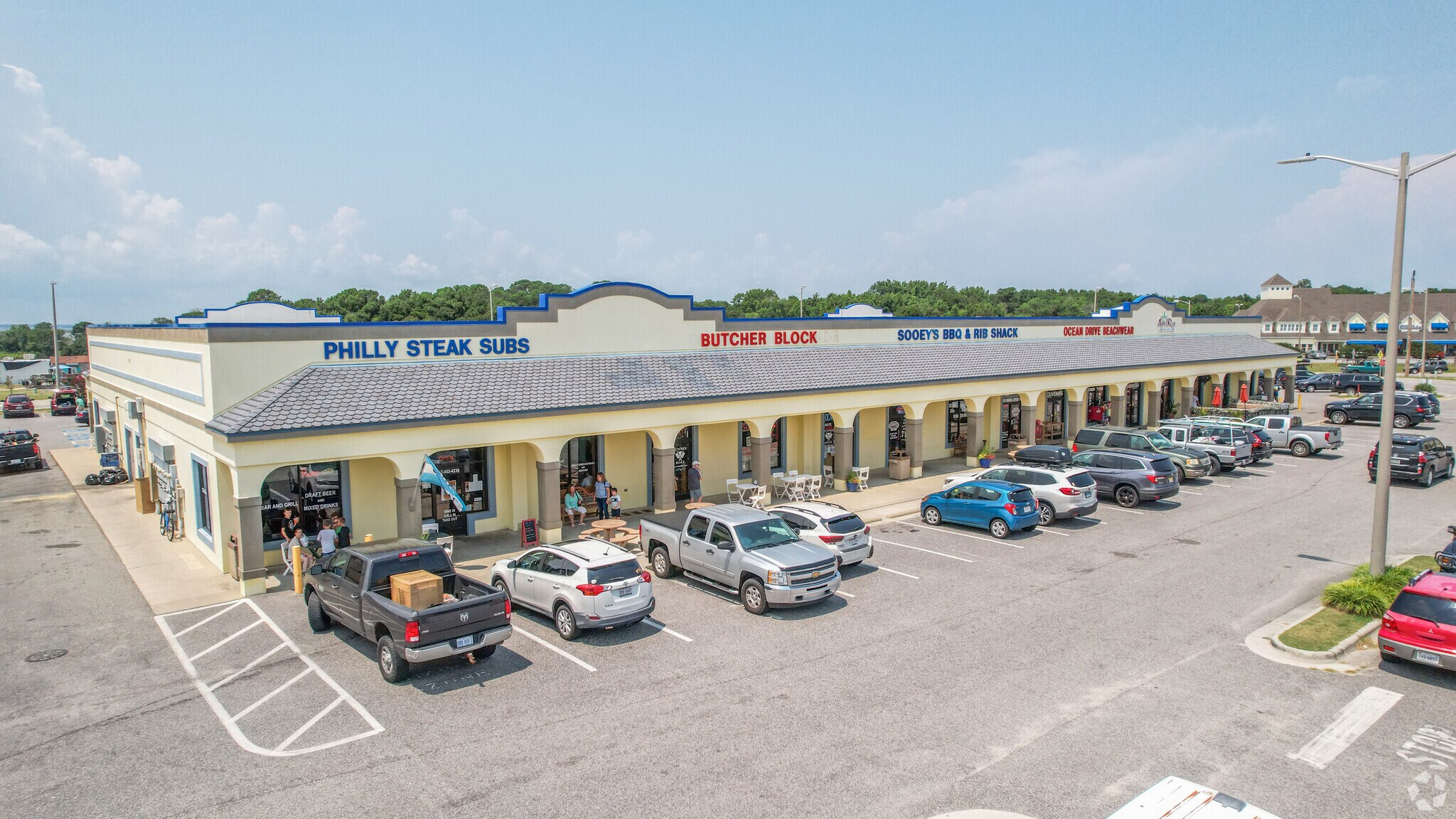 807 Ocean Trl, Corolla, NC for sale Primary Photo- Image 1 of 1