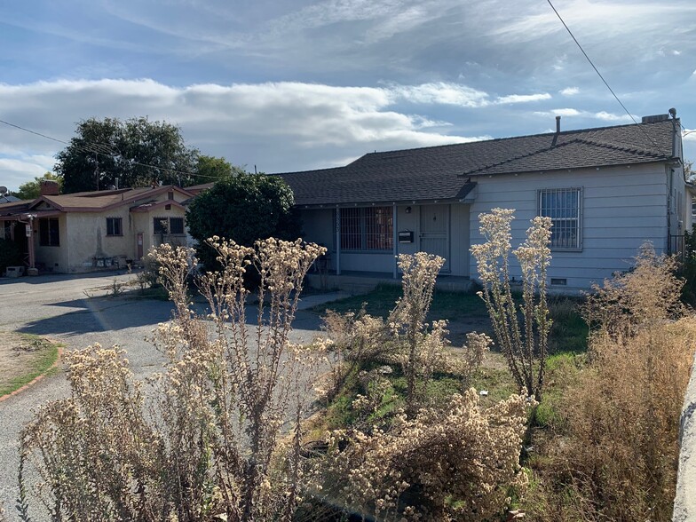 8553 Ventura Canyon Ave, Panorama City, CA for sale - Primary Photo - Image 1 of 1