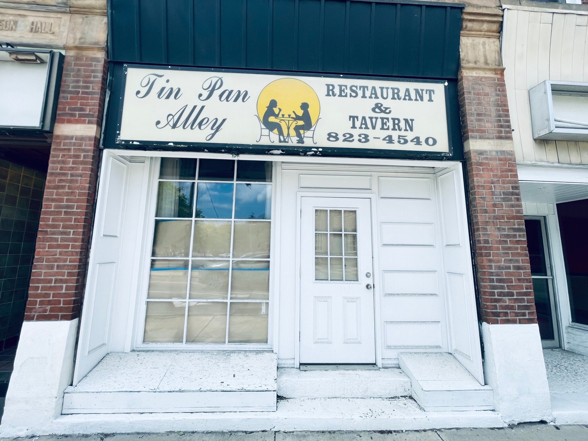 900-904 Penn Ave, Turtle Creek, PA for lease Interior Photo- Image 1 of 9