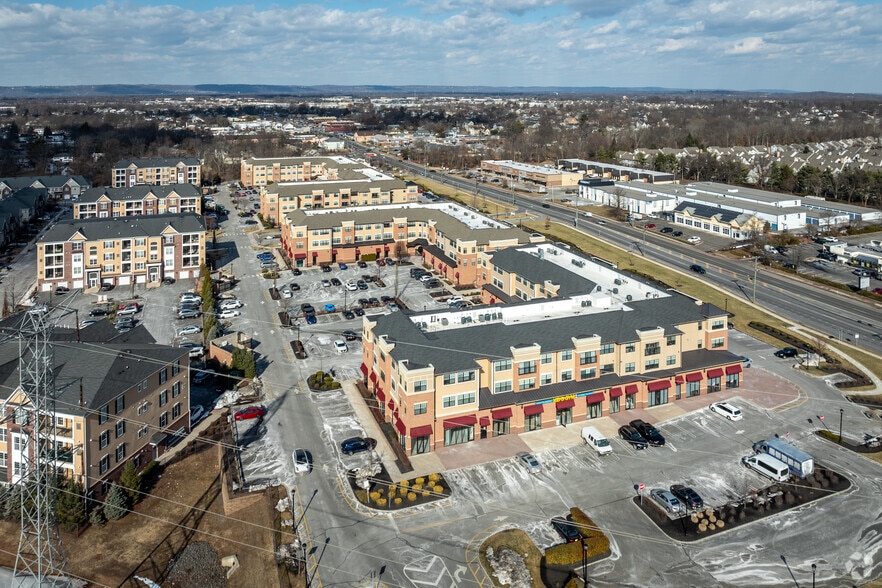 1636 Stelton Rd, Piscataway, NJ for lease - Building Photo - Image 3 of 36