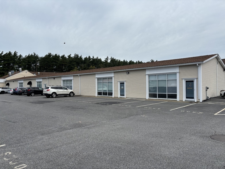 204 S Meadow Rd, Plymouth, MA for lease - Building Photo - Image 2 of 3
