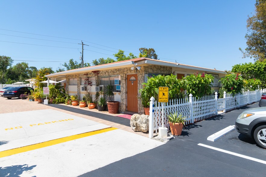 4520 Gulfstream Dr, Naples, FL for sale - Other - Image 3 of 31