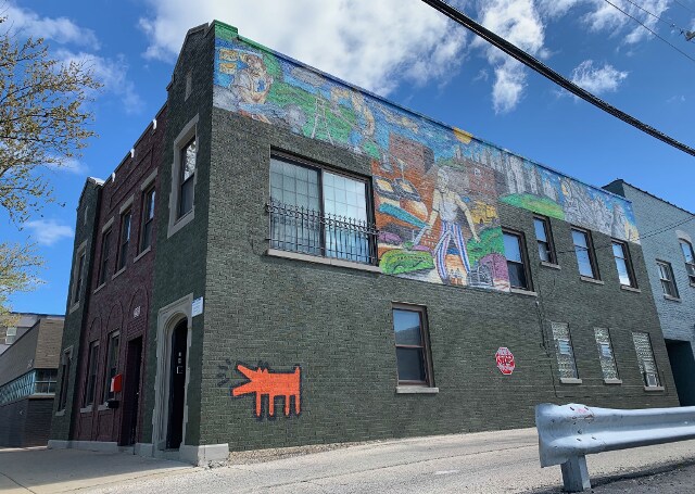 6417 N Ravenswood Ave, Chicago, IL for sale - Primary Photo - Image 1 of 36