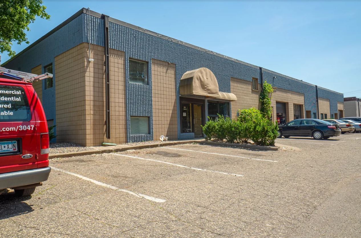 1001 Cliff Rd E, Burnsville, MN for sale Building Photo- Image 1 of 1