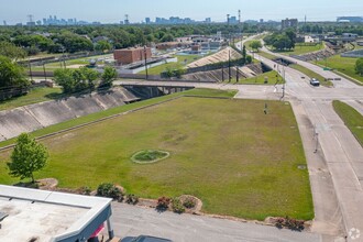 4500 Beechnut St, Houston, TX - aerial  map view