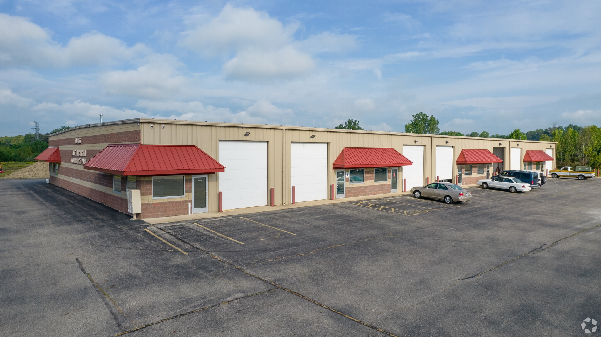 O-465 Lake Michigan Dr, Grand Rapids, MI for lease Primary Photo- Image 1 of 7