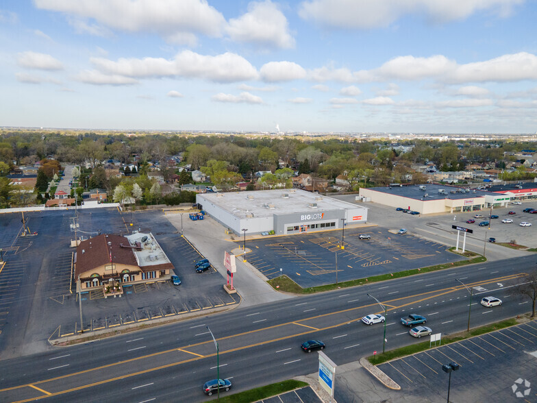 8148 S Cicero Ave, Burbank, IL for lease - Aerial - Image 3 of 10