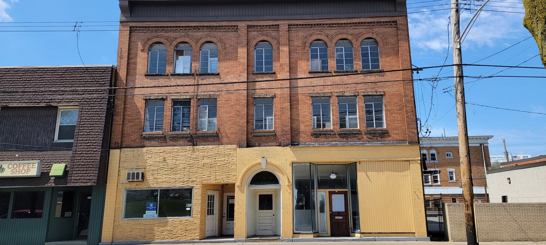 606 Monongahela Ave, Glassport, PA 15045