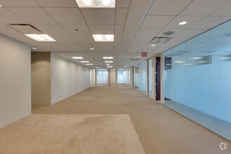 311 S Wacker Dr, Chicago, IL for lease Interior Photo- Image 1 of 6