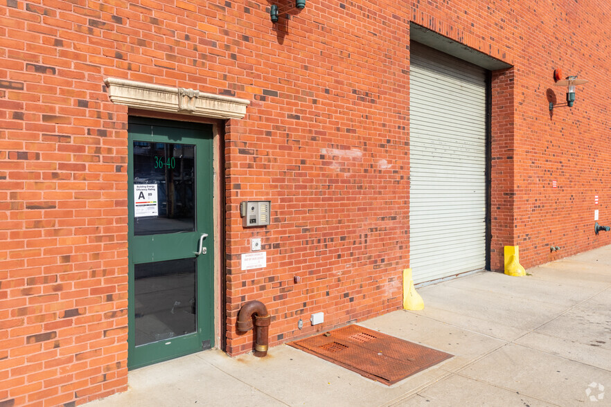 36-40 37th St, Long Island City, NY for lease - Building Photo - Image 3 of 23