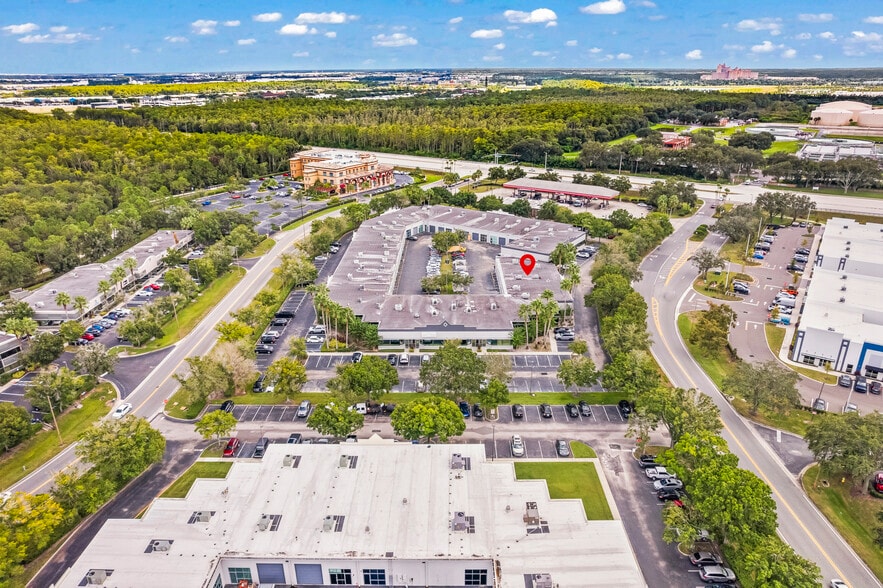 7901 Kingspointe Pky, Orlando, FL for lease - Building Photo - Image 2 of 2