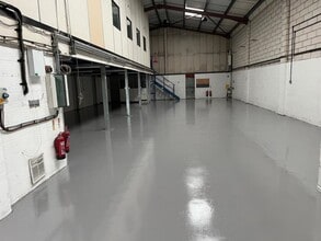 Condor Clos, Three Legged Cross for lease Interior Photo- Image 1 of 4