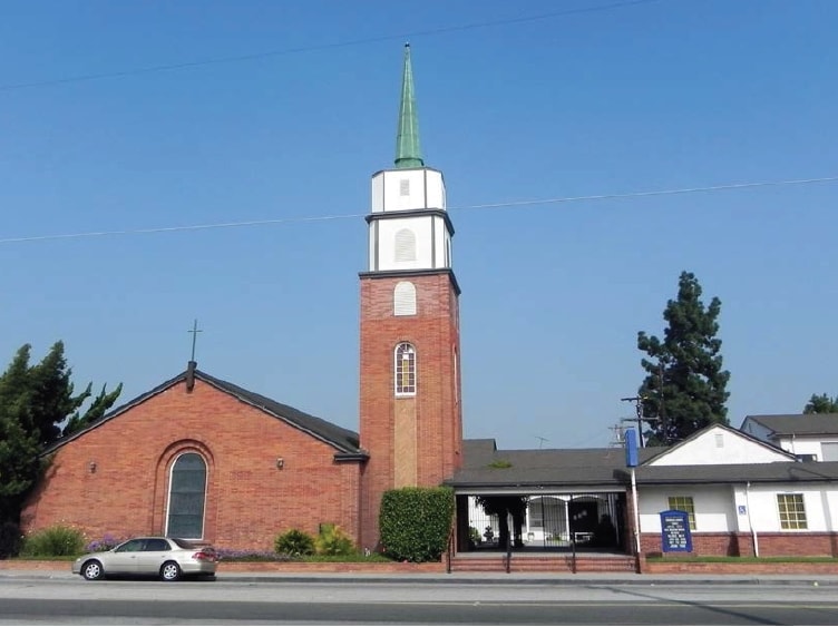 1115 E Market St, Long Beach, CA for sale - Primary Photo - Image 1 of 9