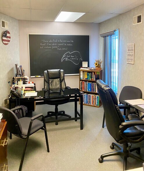 91 Pacific St, Newark, NJ for lease - Building Photo - Image 3 of 7