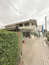 Retail in Estremera, Madrid for lease Interior Photo- Image 2 of 19