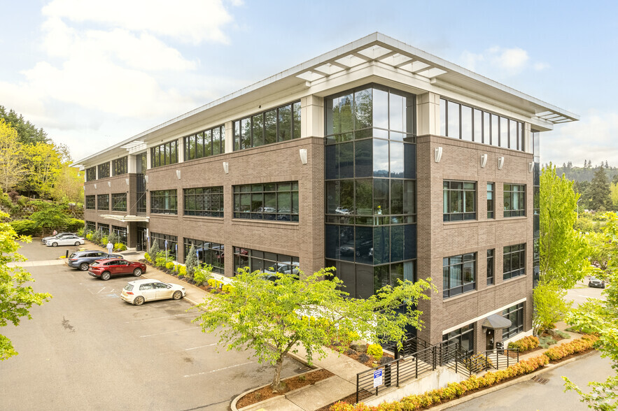 1730-1750 Blankenship Rd, West Linn, OR for lease - Building Photo - Image 1 of 4