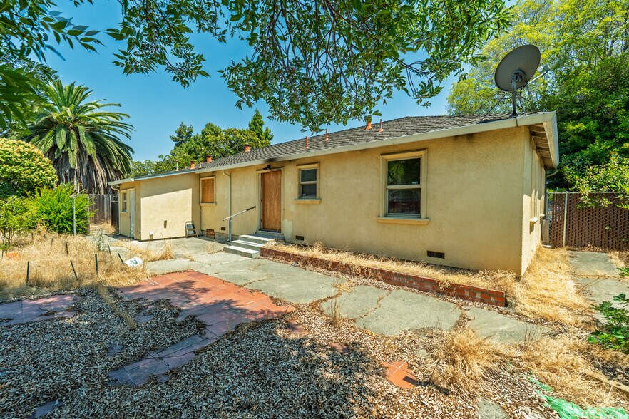 6433 Thornton Ave, Newark, CA for sale - Primary Photo - Image 1 of 12