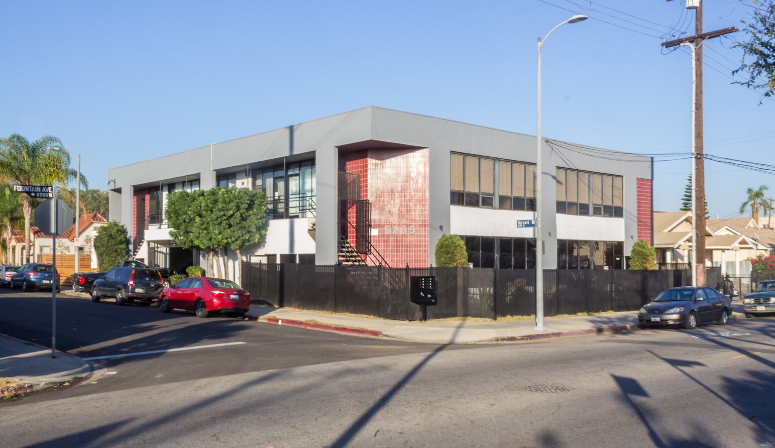 5265 Fountain Ave, Los Angeles, CA 90029
